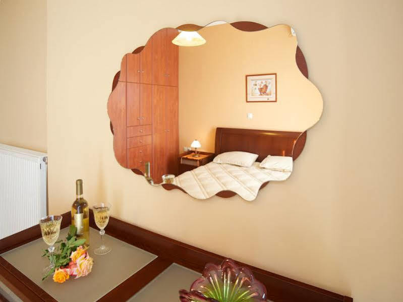 Vlachata Eleftheria Apartments מראה חיצוני תמונה
